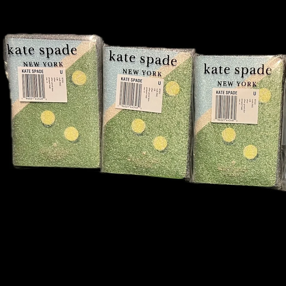 PRICE DROP Kate Spade Grand Slam Passport Holder NWT orig. package - Tennis, W…